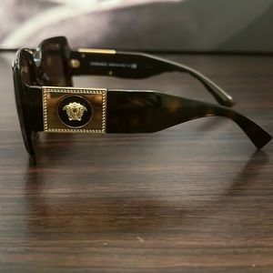 Versace Womens Sunglasses Mod.4405